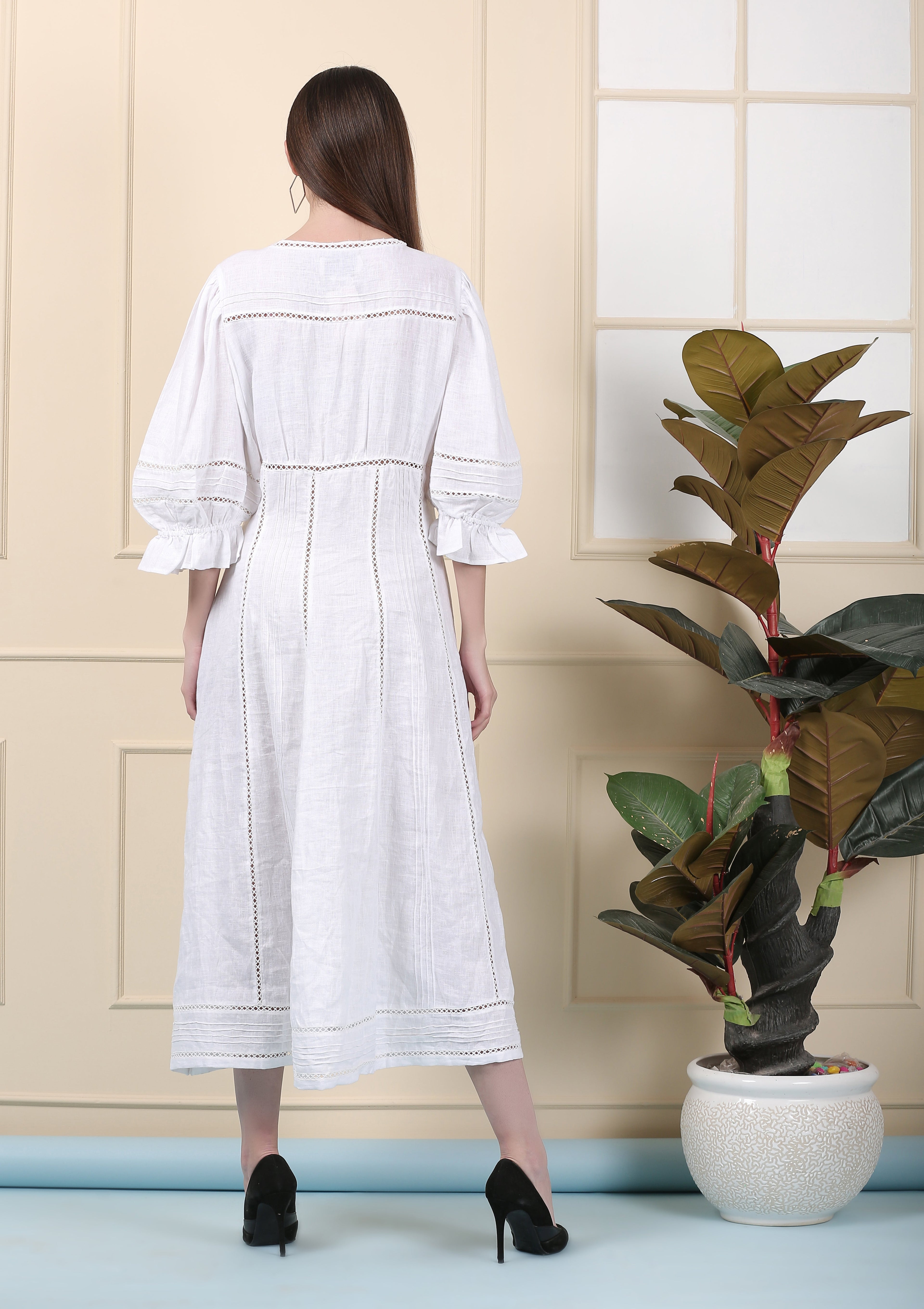 Kira V-Neckline Dress