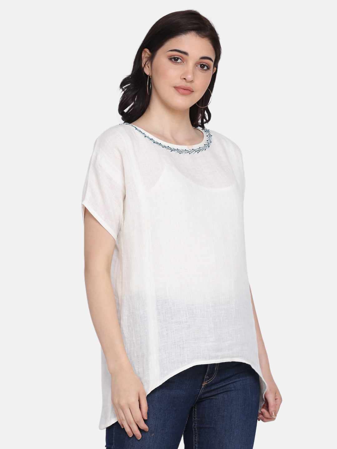 RYLEE EMBROIDERED TOP
