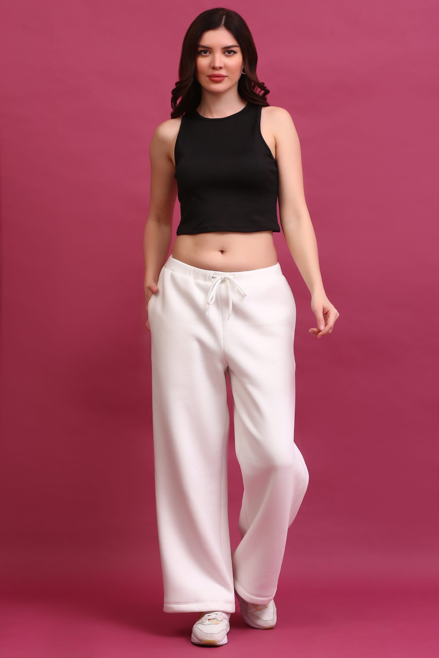 Callie Women Wide Leg Sweatpant