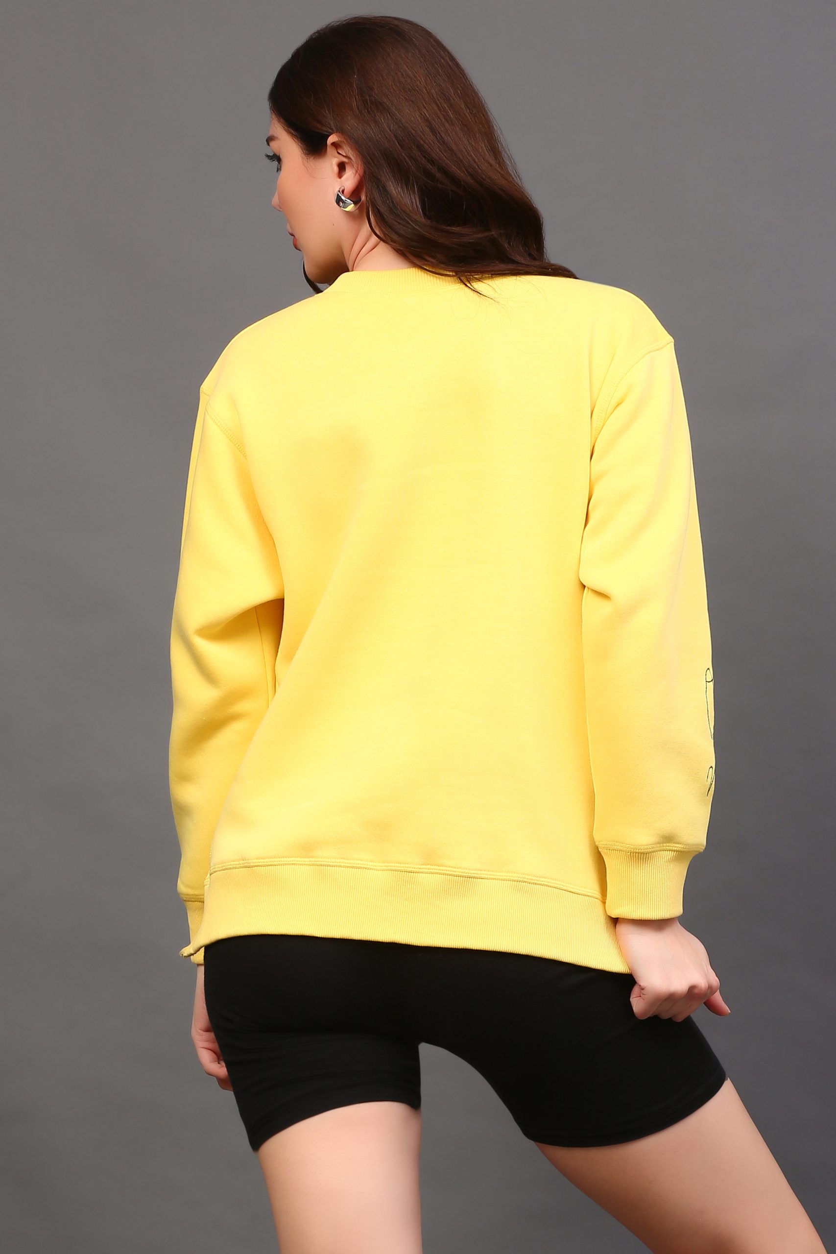 Love in Threads Sweat view 5